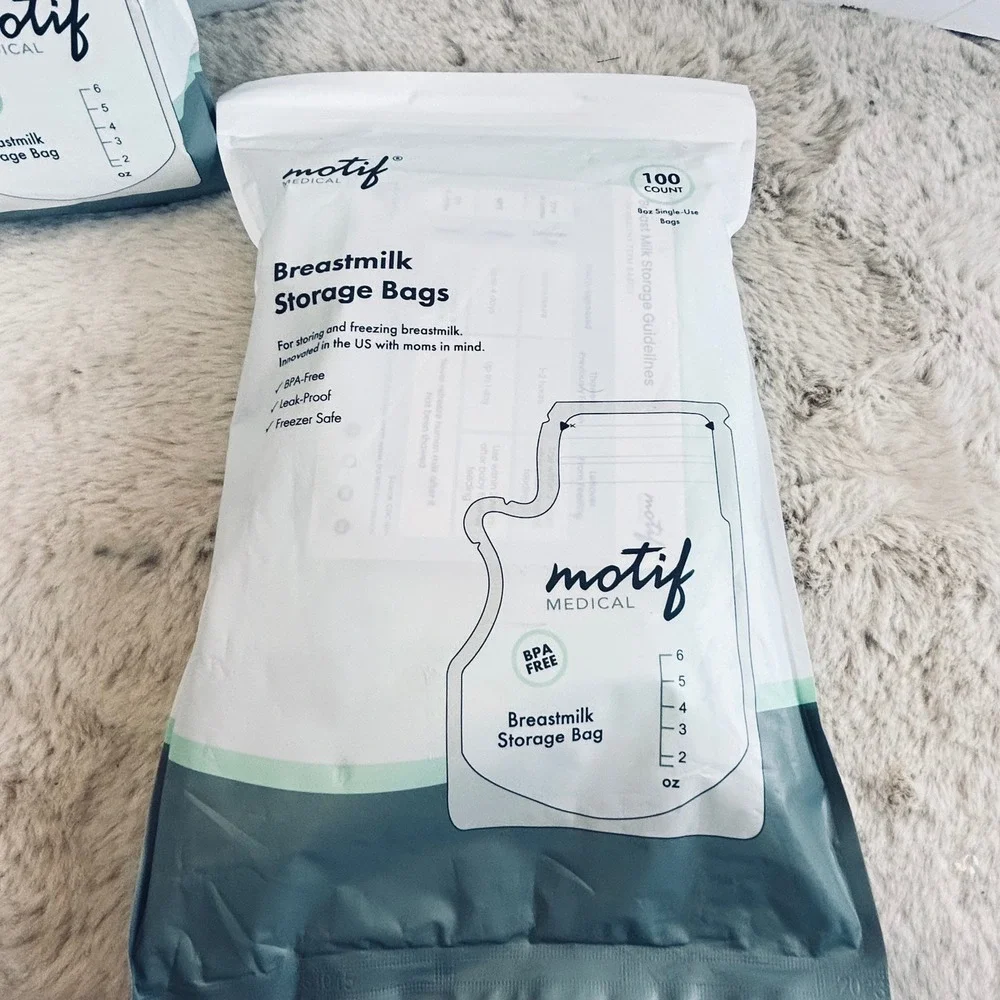 Motif Medical Breastmilk Storage Bags 100 Count 8 oz BPA-Free Leak-Proof 2 packs